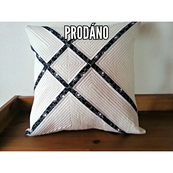 POLŠTÁŘ DIAMOND EYE  - 1
