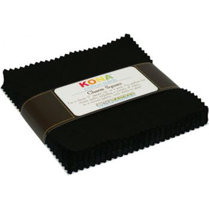 KONA SOLIDS CHARM PACK- BLACK  - 42 ks Robert Kaufman - 1