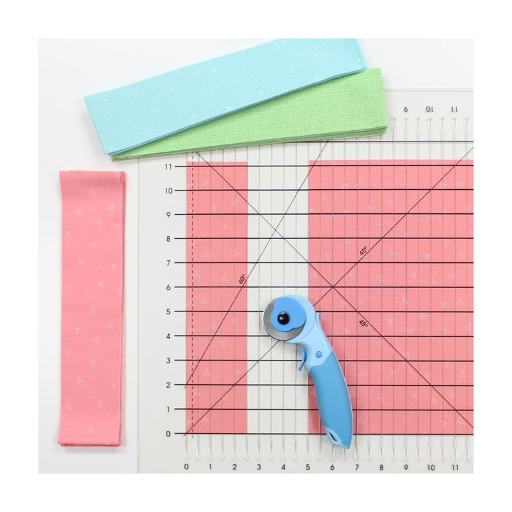 SHAPE CUT FOR STIPS/BLOCKS od June Tailor